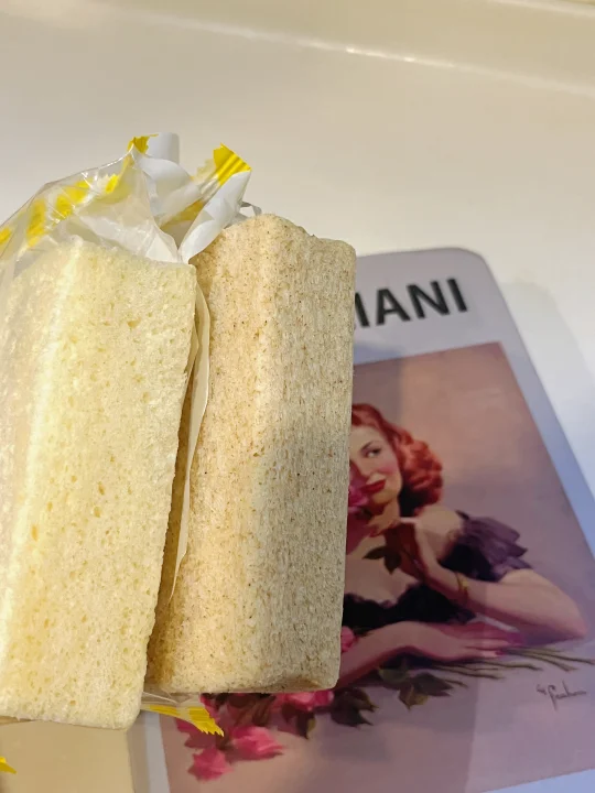 会“呼吸”的面包🍞 没有边边的面包到底是谁爱吃呀…… 每一口都是松松...