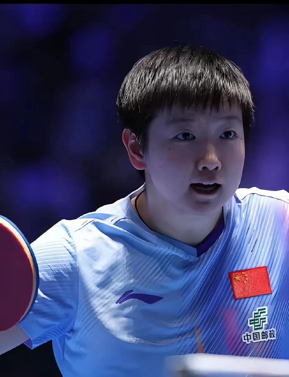 刚看到这个消息，真的被狠狠破防了！亚洲杯之后，28岁的何卓佳明确表态，不退役、不