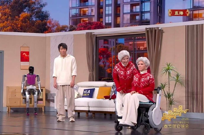 机器人全面入侵春晚感觉现在人形机器人，其他鸟用没有，最大的作用就是“表演”啊