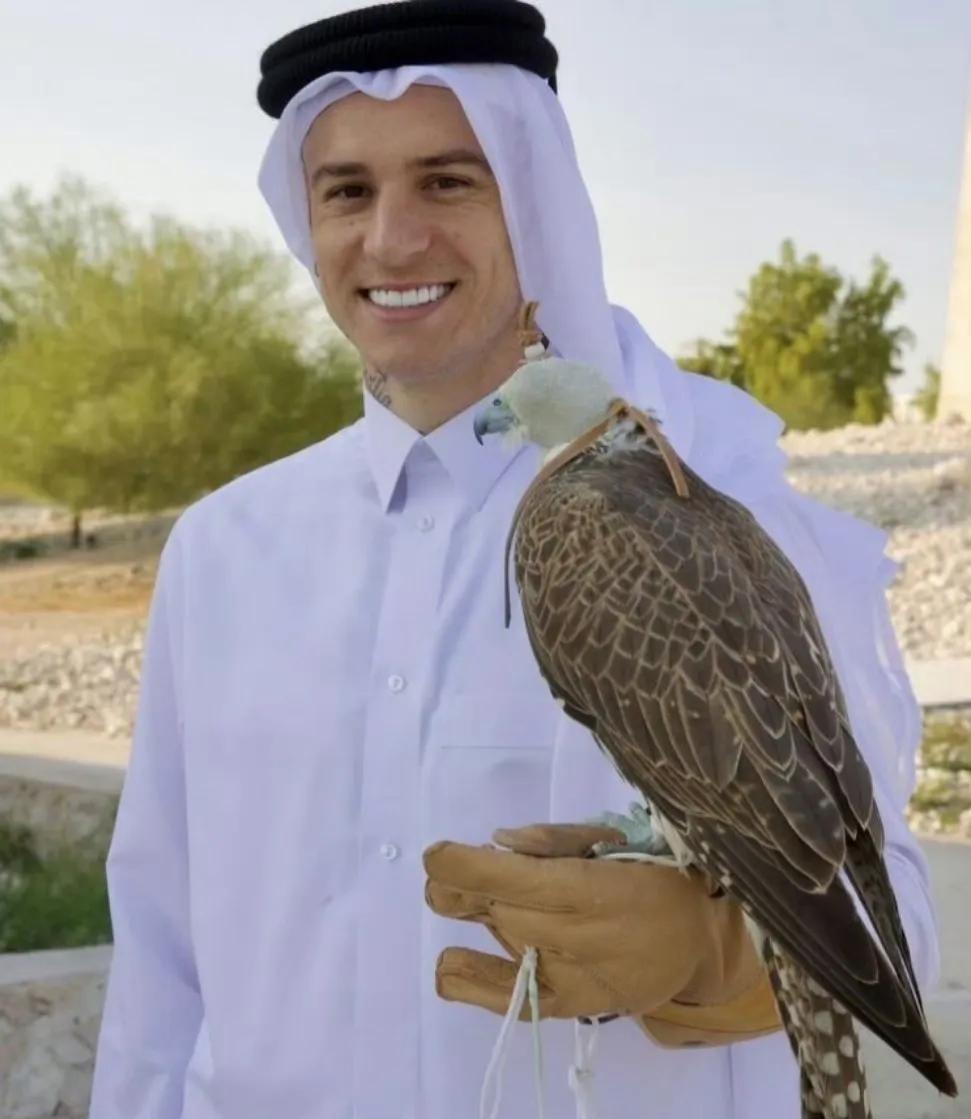 头顶白布的格德斯，泰山做梦也梦不来了？[捂脸][what]一来一回，身价倍增，薪