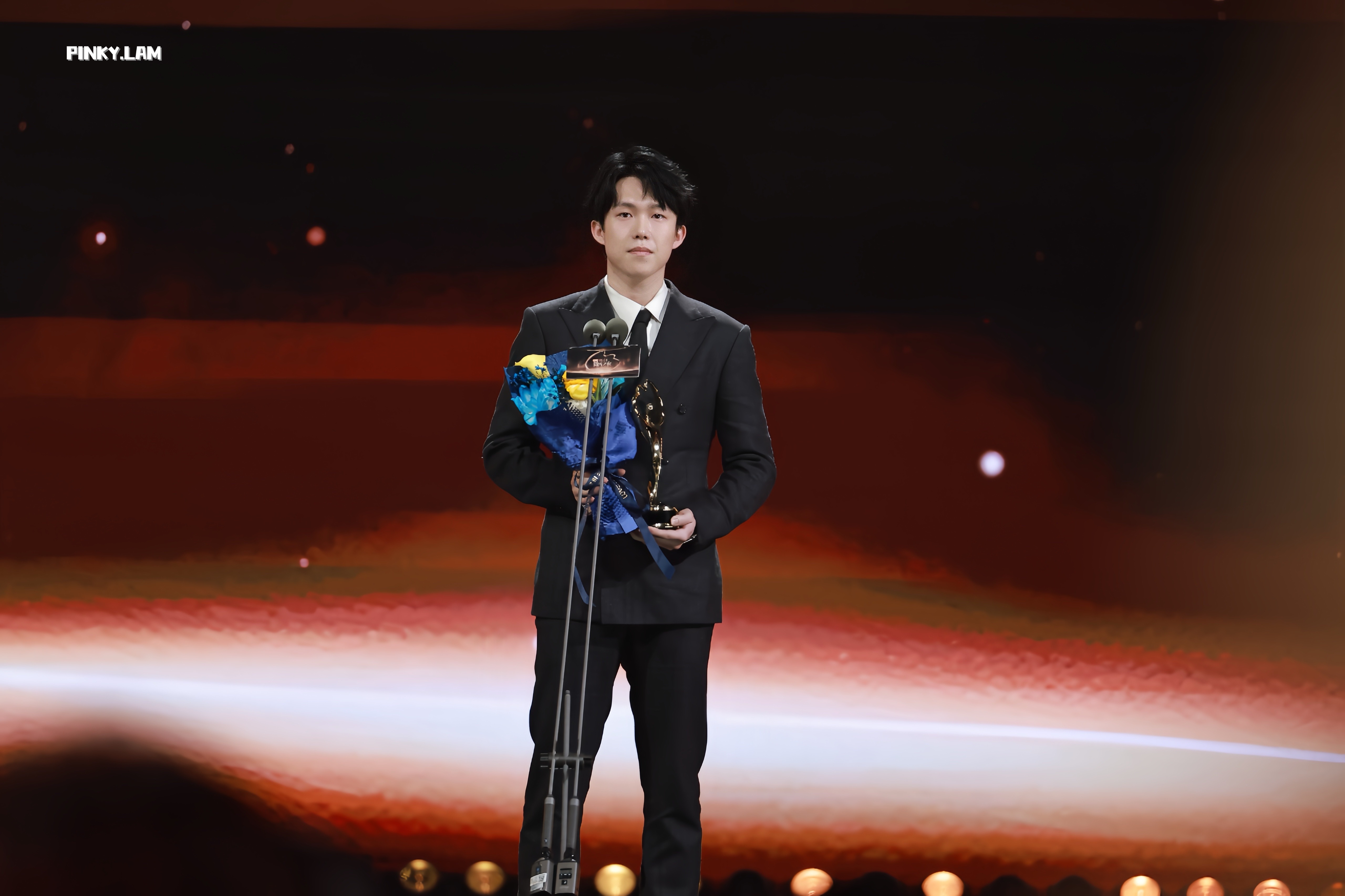 梅赛德斯-奔驰品牌新锐大使王楚钦 期待今晚的王楚欽王楚钦 ​​​