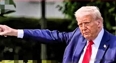 美国人现在最崩溃的是，
中国已经开始对船只收费了，而且一条船收费上百万到千万，而
