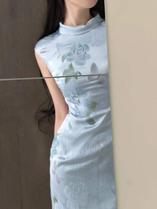 收到了美丽的旗袍…