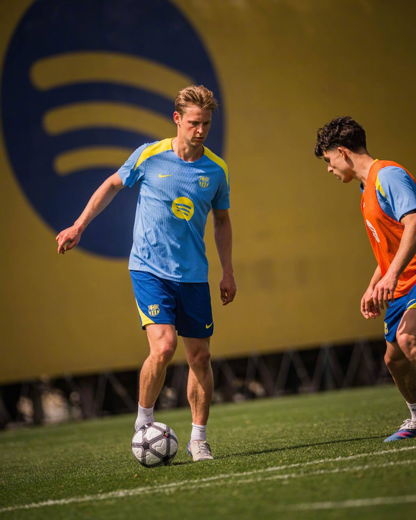 德容回归合练！心有不甘，所以拼尽全力❤️🩹巴萨 🔴🔵ForçaBarça