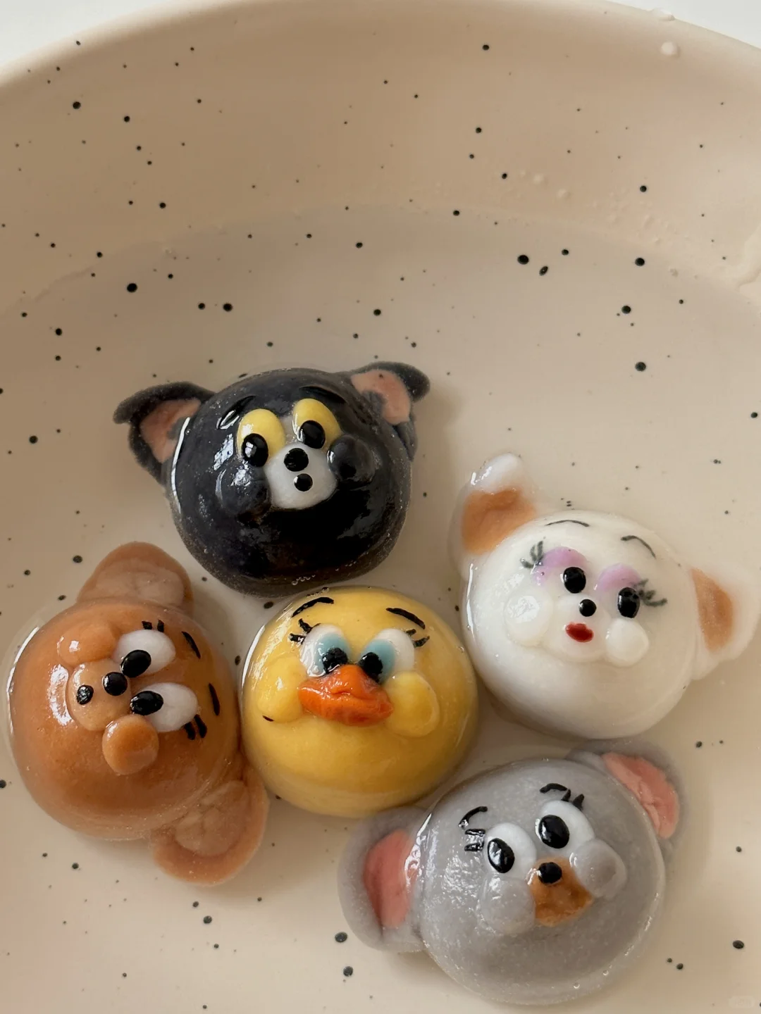 煮了可爱的Tom &Jerry汤圆🧀