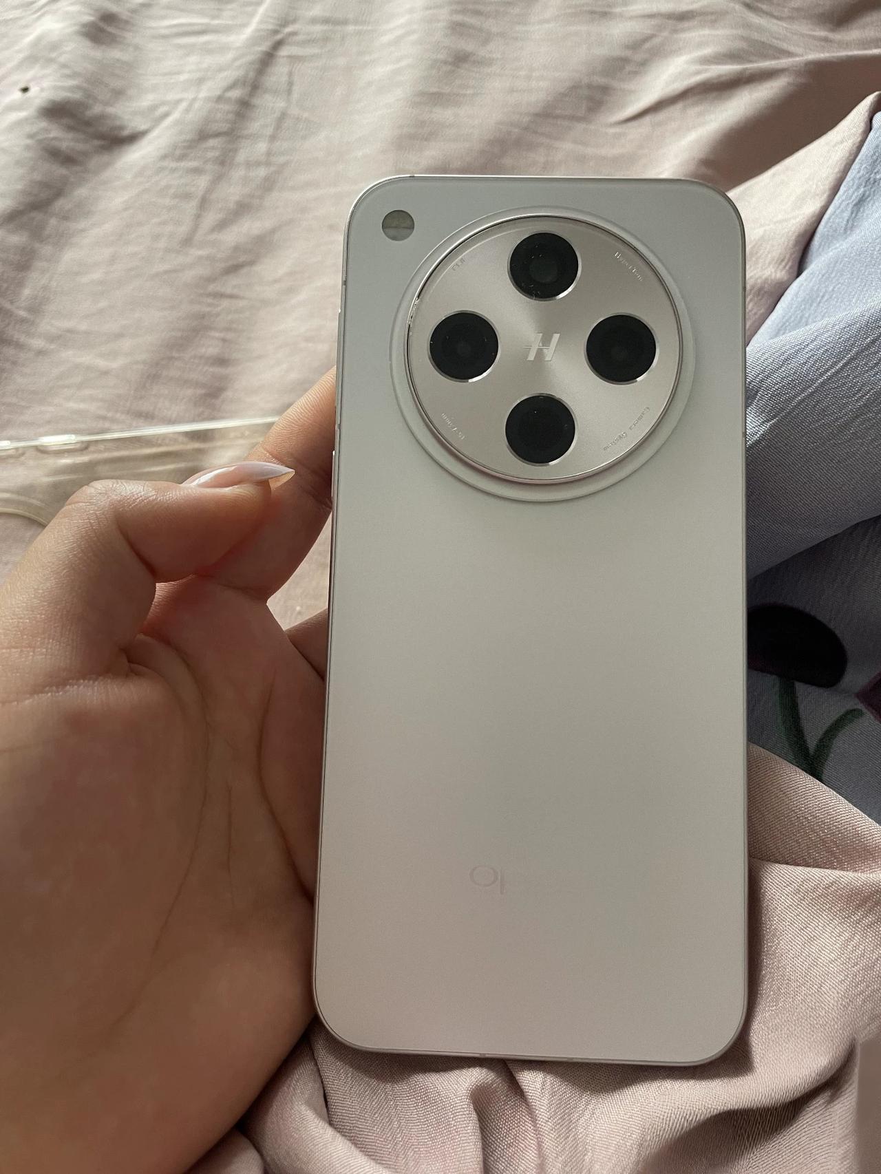 现在才买OPPO Find X8是不是香爆了？
我早就馋oppo find x8
