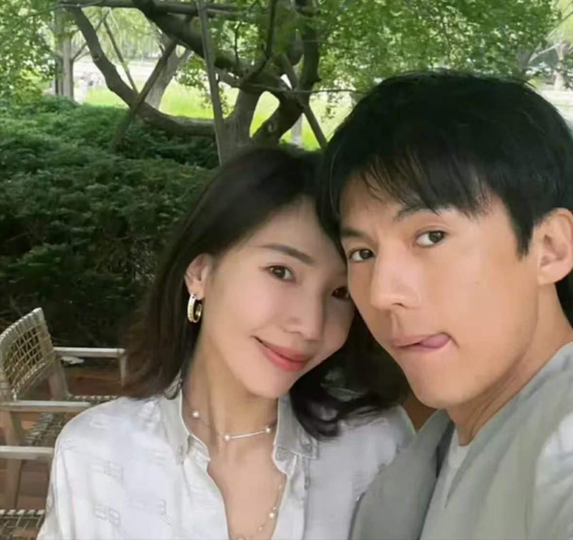 太炸裂了！宋宁峰婚内出轨居然还带着女儿一起，和小三上床的时候女儿就放在床上，张婉