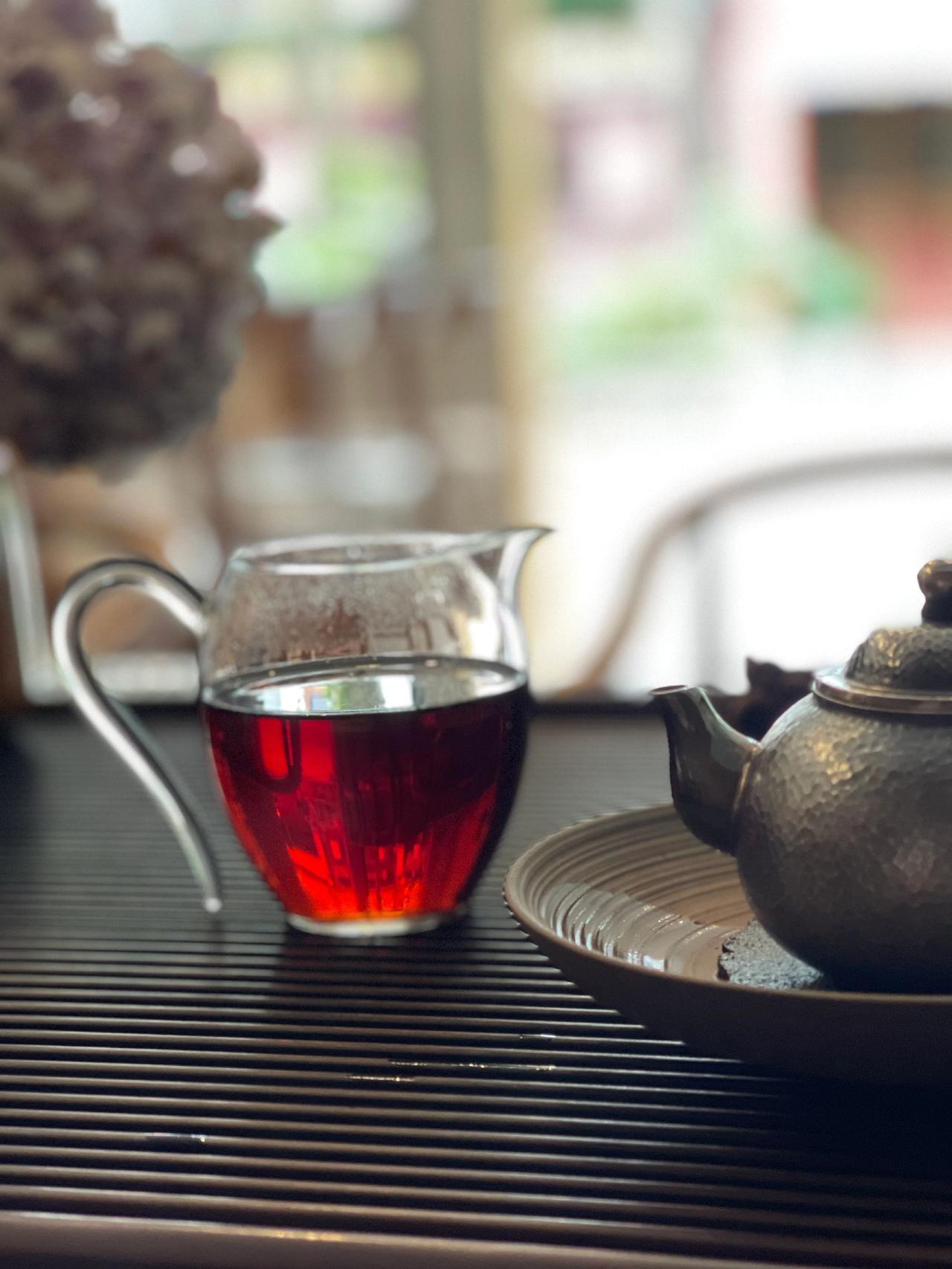 茶人故事👌，其实就是每天静心❤️泡茶、喝茶🍃，慢慢喝出好茶🍵的滋味。