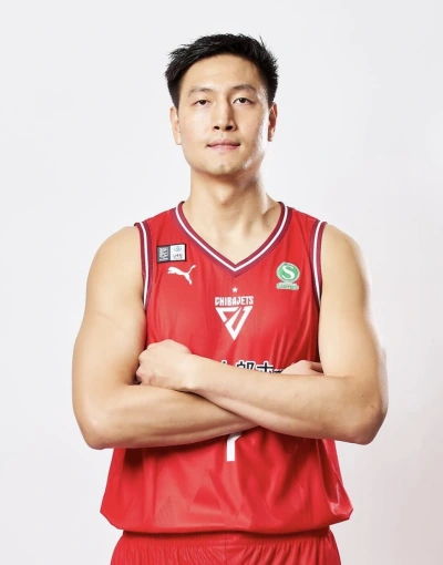 据探长了解，前CBA状元区俊炫，预计加盟NBL球队香港金牛。区俊炫此前在日本B联