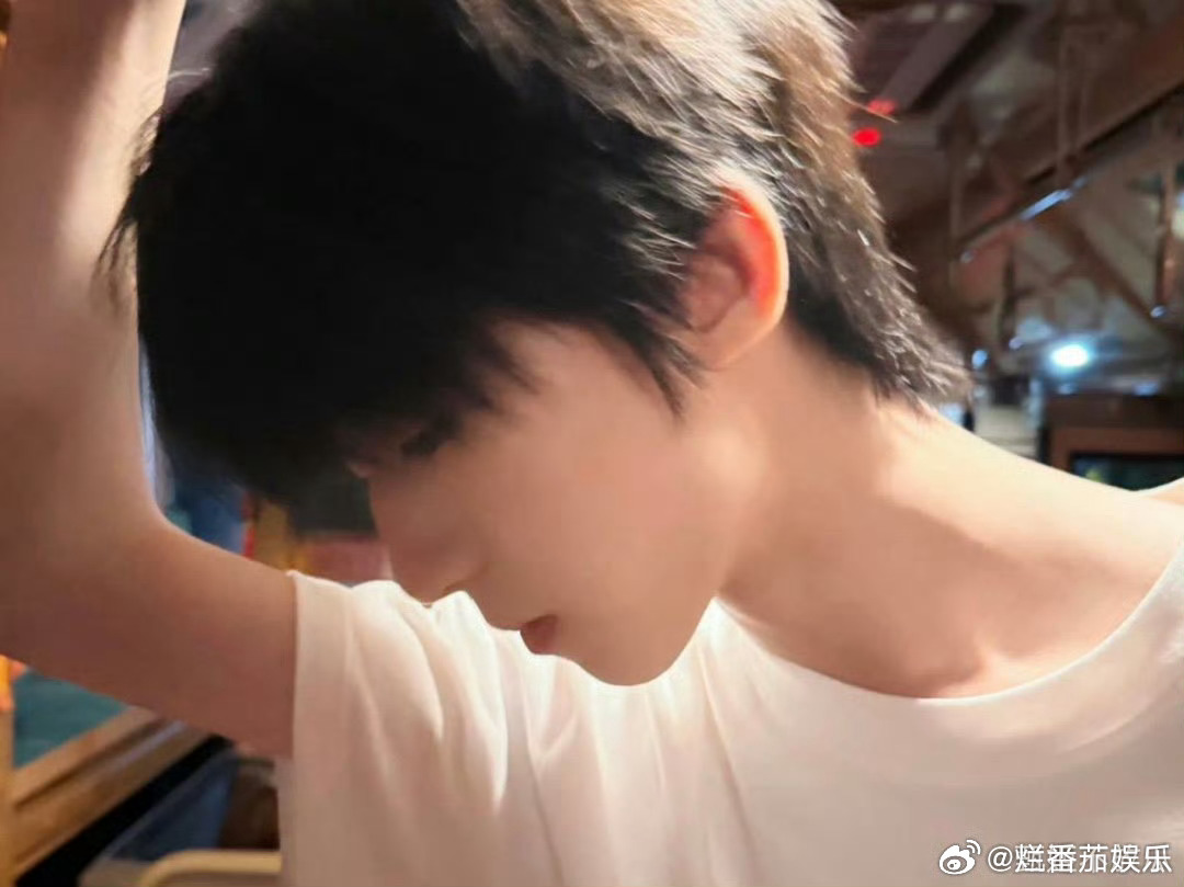 张桂源、杨博文今日营业，pick谁 ​​​