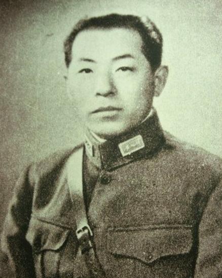 张学良和杨虎城的最大失误是没看透蒋介石，又不听我党的劝告，这他们俩的结局都很惨。