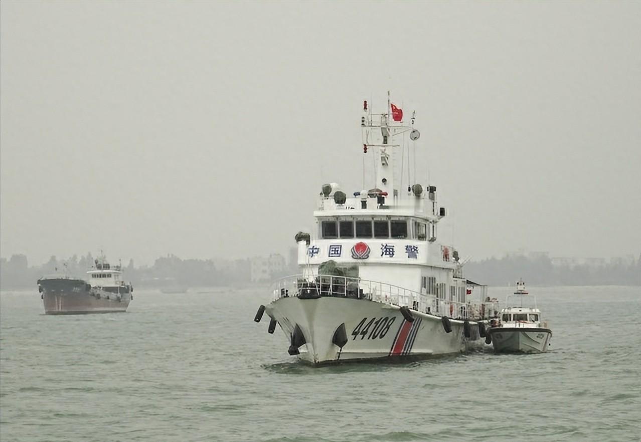 日本“鹤丸”号再闯钓鱼岛领海？中国海警当场驱离，主权红线半步不让！
 
4月28