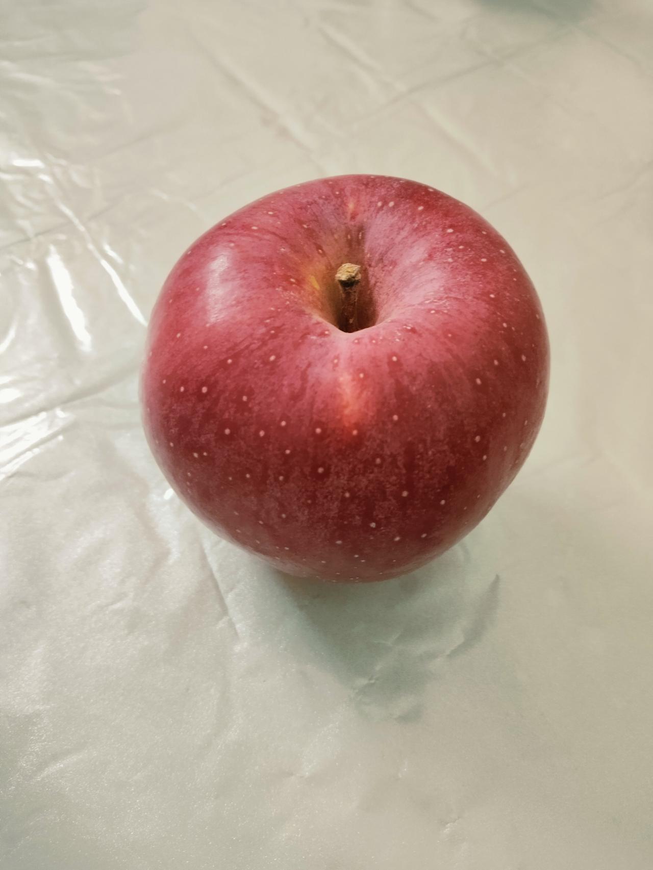 内裤与袜子能否同洗内裤和袜子肯定不能一起洗啊！袜子上可能会脚气啥的，特别恶心，容