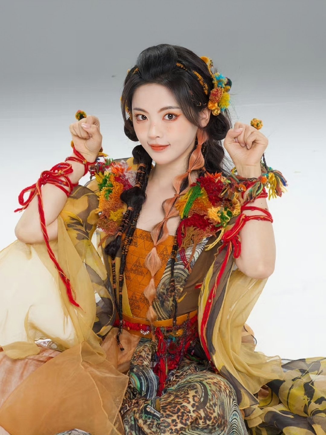 #杨超越[超话]#ycy#杨超越七时吉祥# ycy#杨超越祥云# “心动似玫瑰在