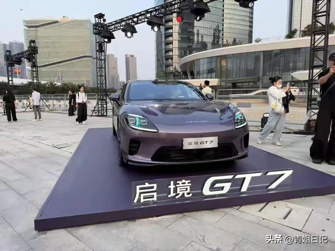 专家说，中国国产汽车只能剩下6家：
1.比亚迪，总部在深圳
2.蔚来，总部在上海