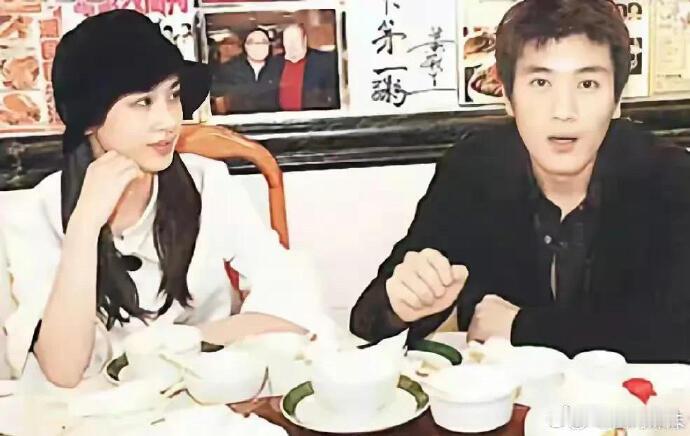 黄圣依和杨子居然这么深情的看过对方，原来两情相悦也会走到两看生厌 