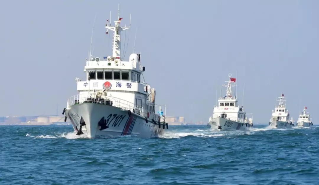 今天，人民日报发布钟声文章《无视中方善意和克制的南海挑衅行径极其危险》，文中明确