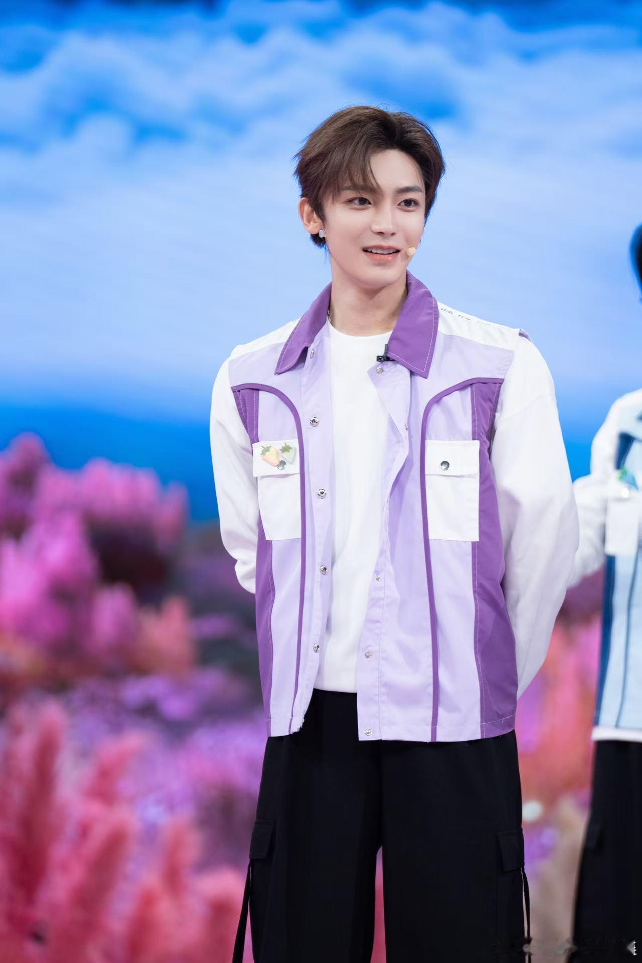 侯明昊六六山猫妖一日体验卡侯明昊六六山猫妖一日体验卡限时解锁 救命！侯明昊适配度