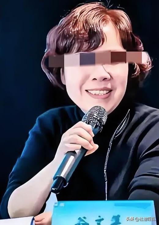 很多女生选导师时，大家都会劝要找一个女导师，毕竟这样相对安全，容易理解，容易产生