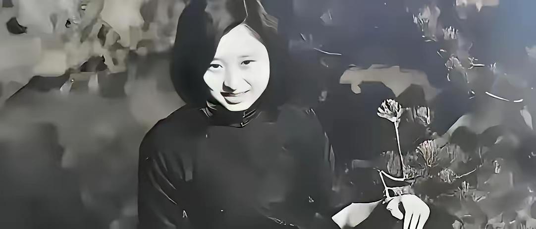 一拳击退日寇！普通村姑智勇脱身，舍身引开追兵尽显巾帼骨气
 
提起抗战岁月的英雄