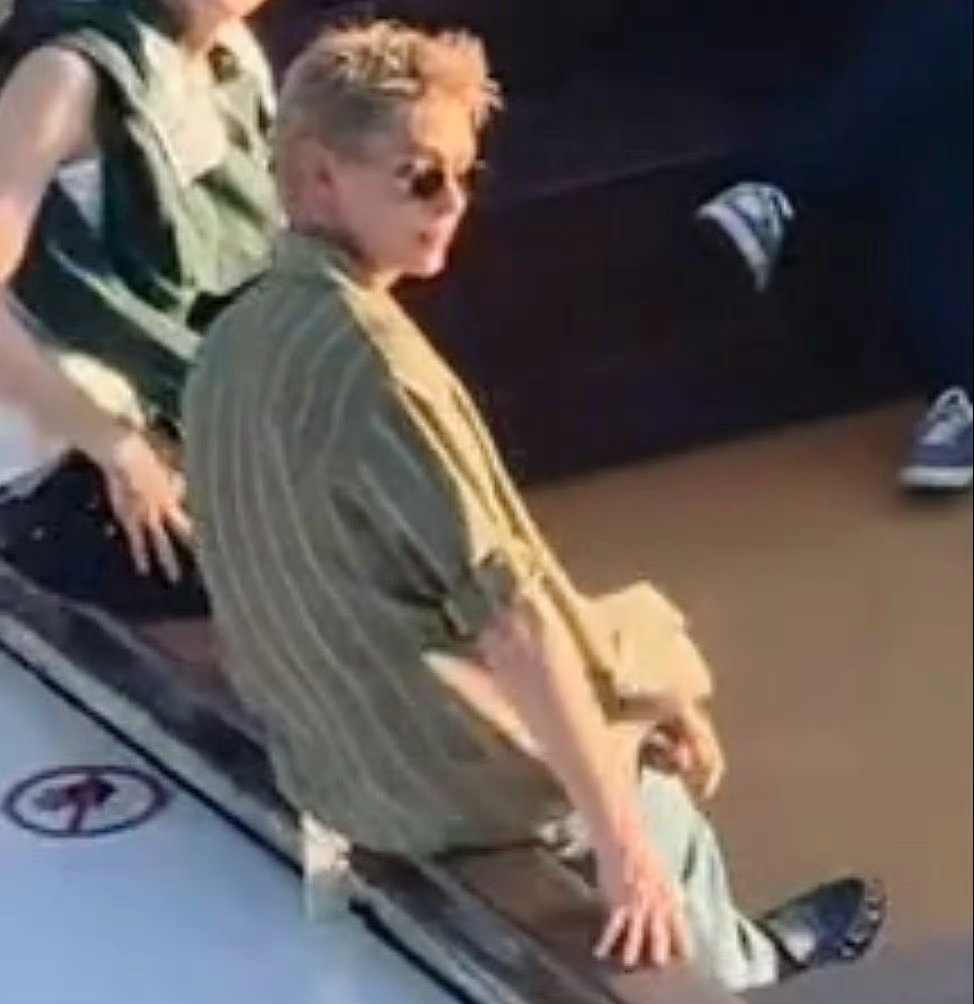 好松弛啊少爷 