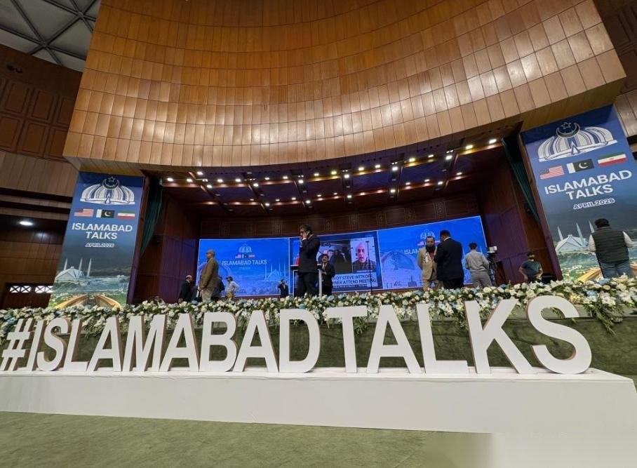 4月20日，伊朗终于打破沉默，亮出了自己的底牌。就在外界以为美伊又要擦枪走火的时