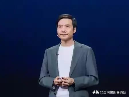 雷军紧急喊话！手机“涨价潮”要来了？可一些大品牌却在降价，这是啥情况？

最近苹