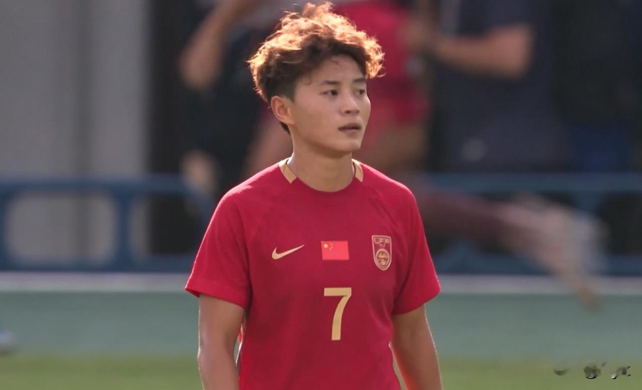 万万没想到，中国女足踢乌兹别克斯坦踢得如此艰难，还好最终1比1把比分扳平了。
