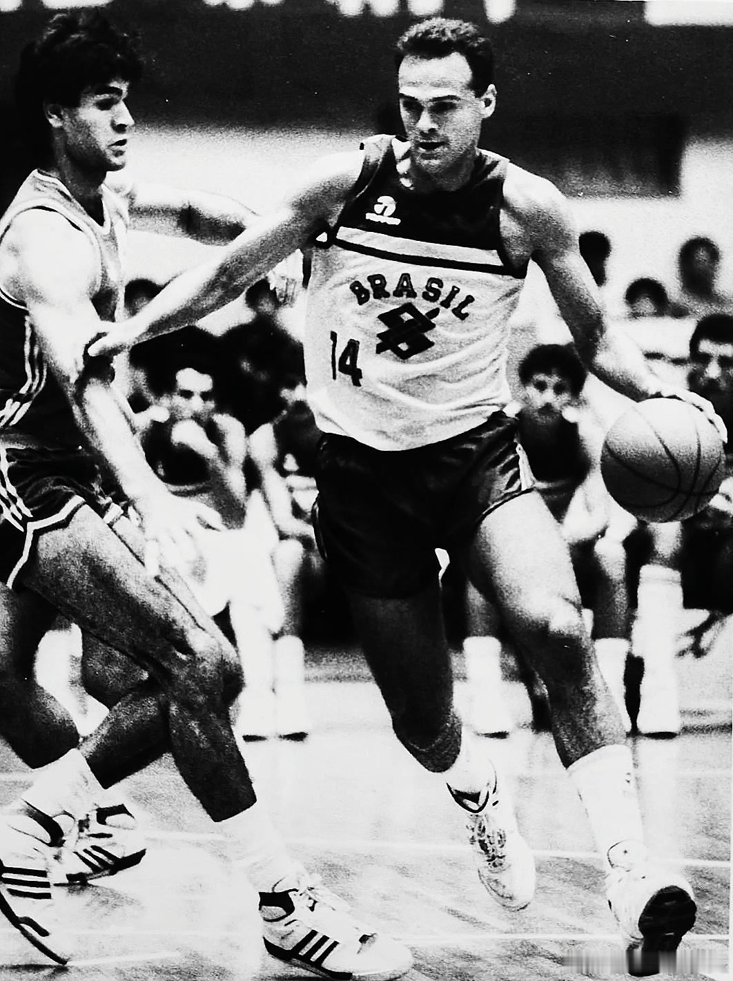 1988年9月1日—8日，旨在为汉城奥运会热身的“沈阳味精红梅杯”国际男子篮球邀