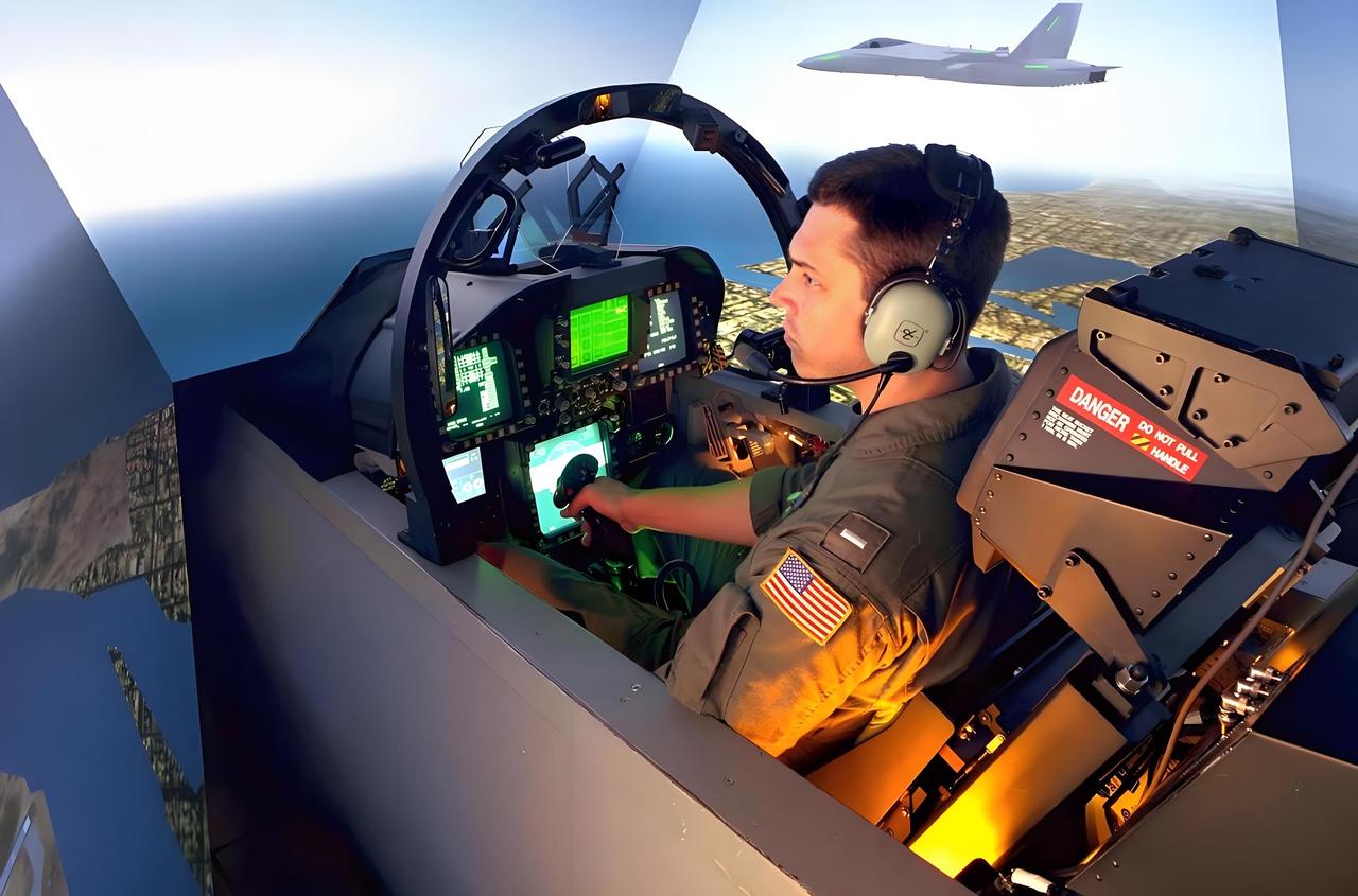 24小时生死逃命，最终获救。

F-15战斗机武器操作员在美军的地面部队和空中支