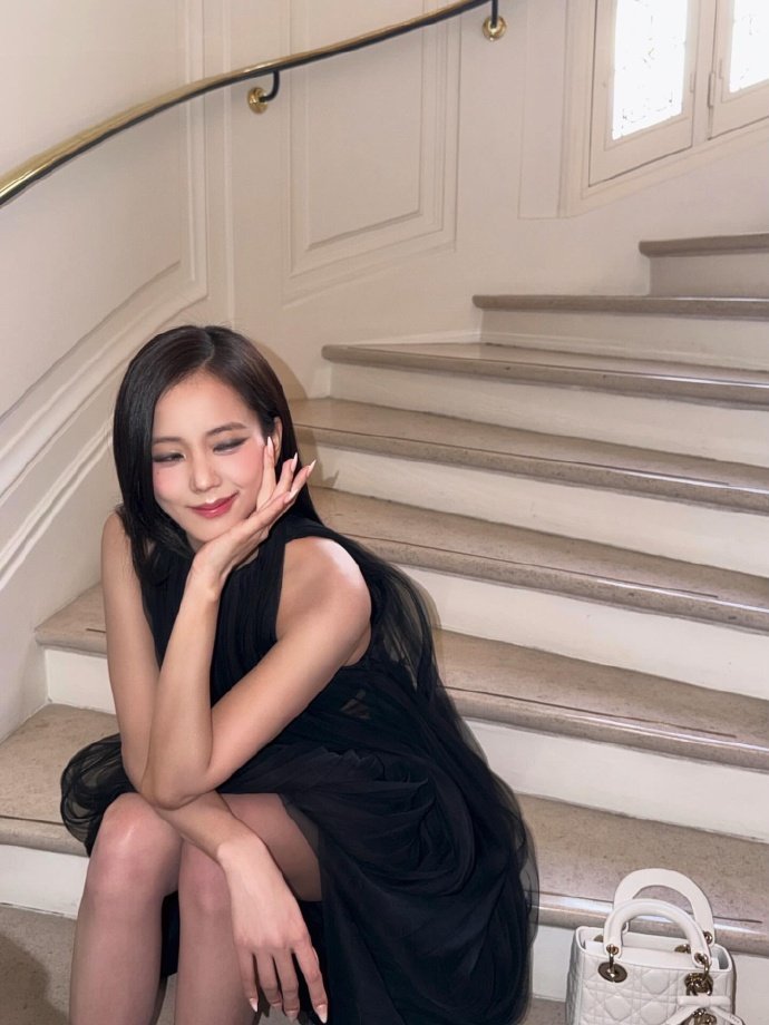 Jisoo金智秀 