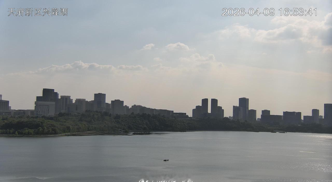 今天的天气好好噢~~ ​​​