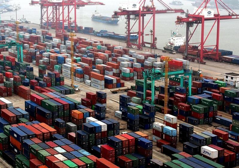 韩国贸易协会报告显示，中国在东亚出口市场的制造业优势持续扩大，正迅速拉开与日韩的