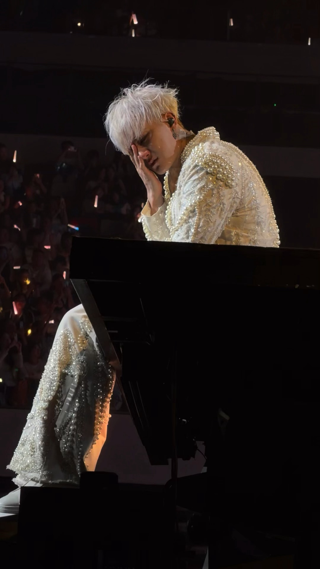 黄子韬演唱会 笨蛋，漂亮的眼睛不是用来流泪的🥺🥺