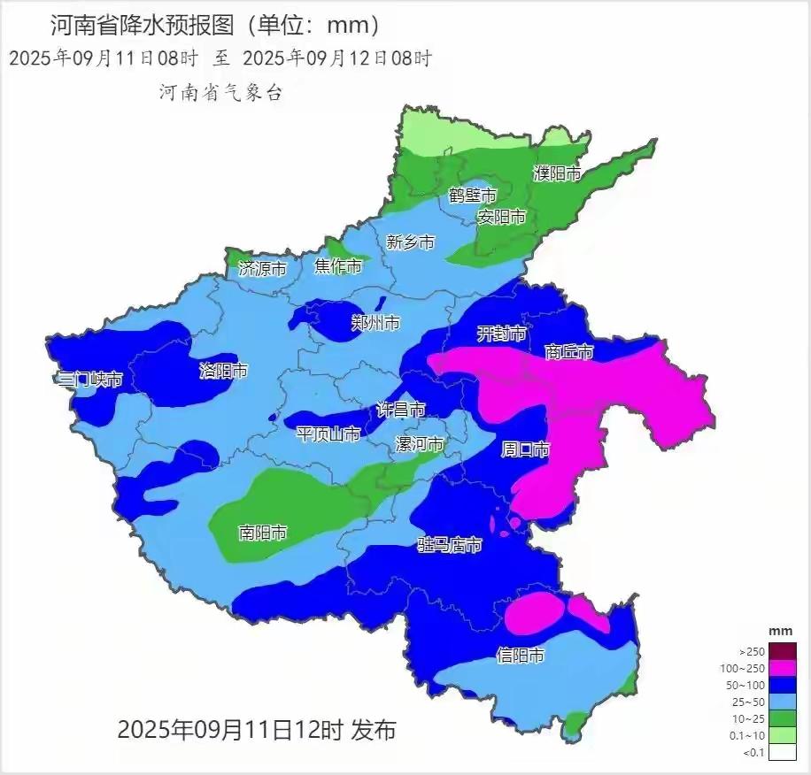 11日，河南许昌暴雨破纪录，部分汽车“被淹”。
在这个夏天，许昌的天空似乎也忍不