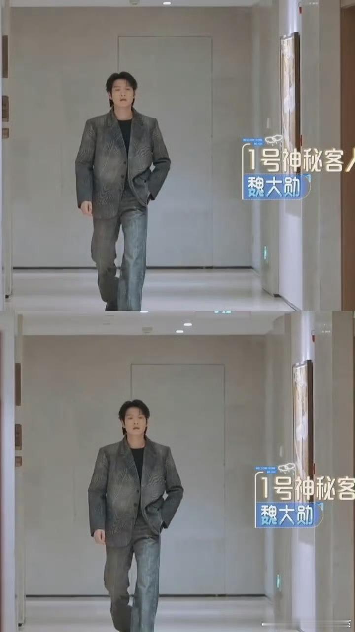 控场、吐槽、搞笑分工齐全，何炅李维嘉多年默契打底，魏大勋加持效果满分何炅李维嘉魏