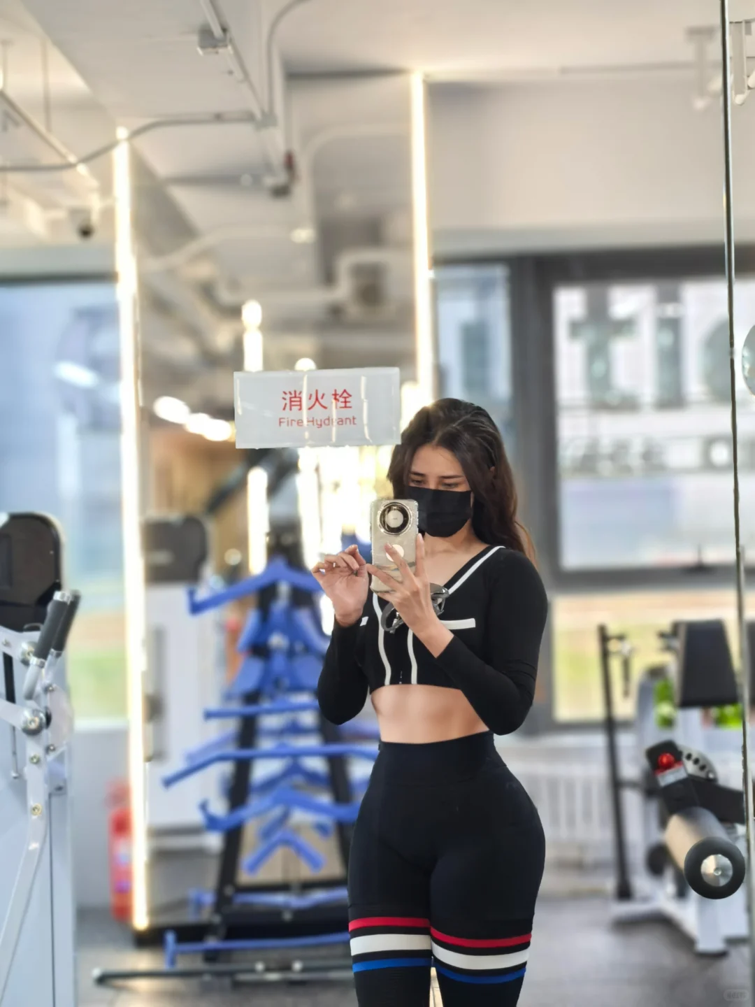 今日练臀ootd