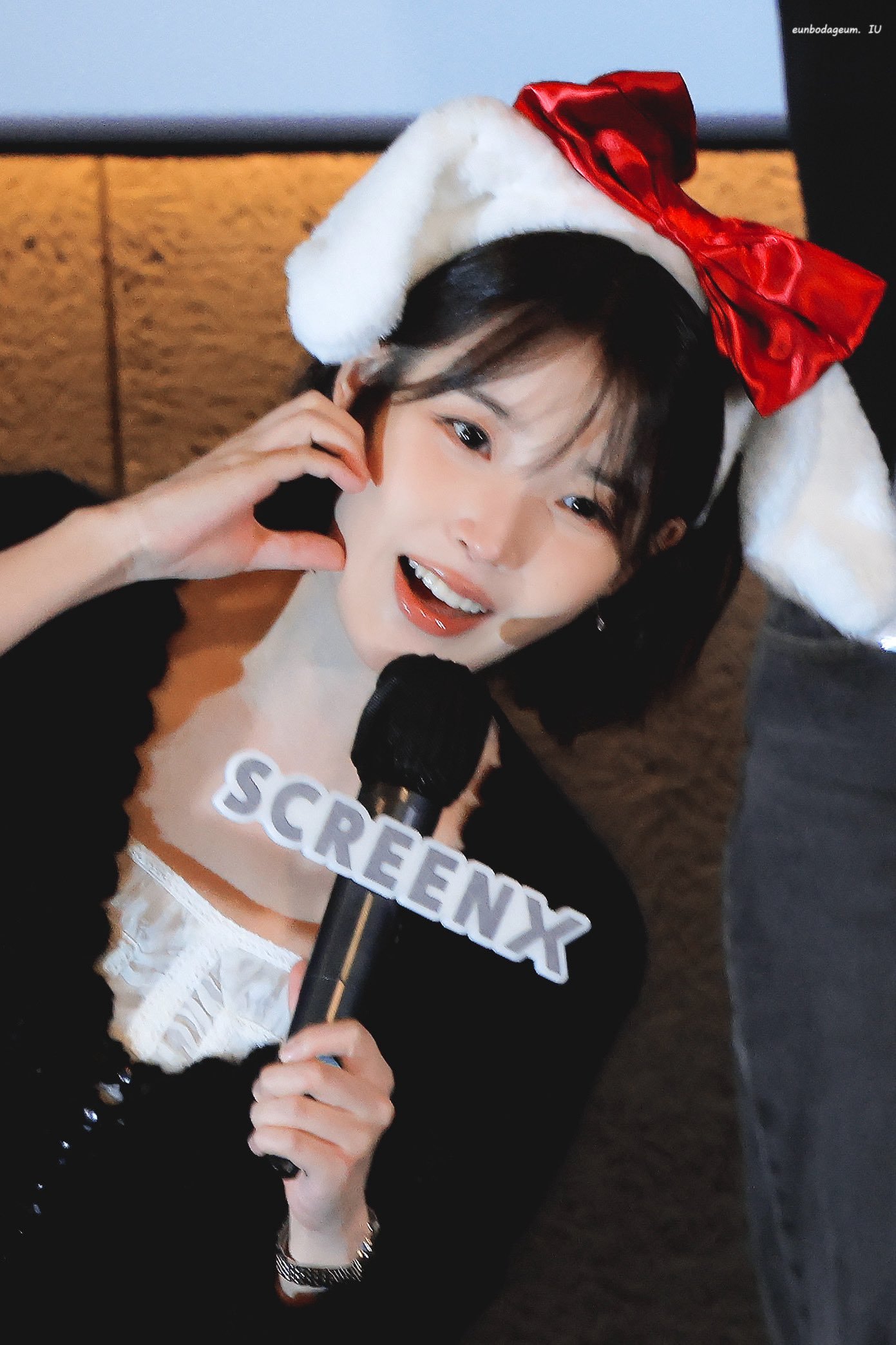 IU❤️IU李知恩积家全球品牌代言人  260920 IU 演唱会电影重映舞台问