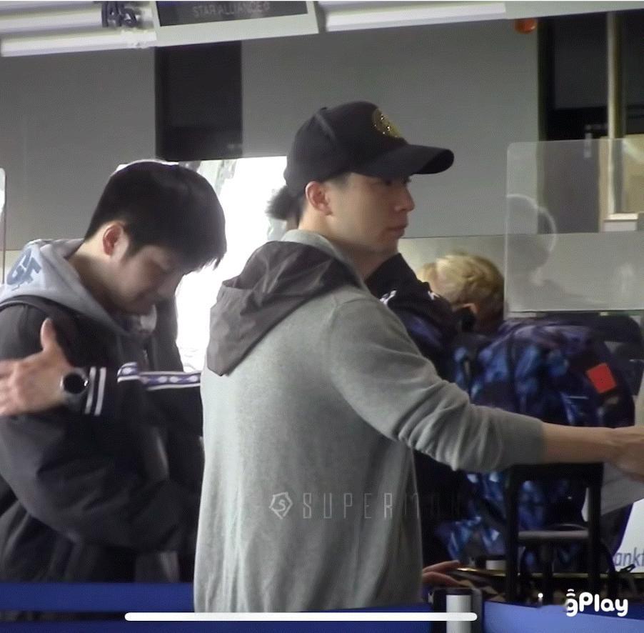 宝宝你怎么人尽可捏。。一款队内捏捏[兔子] 