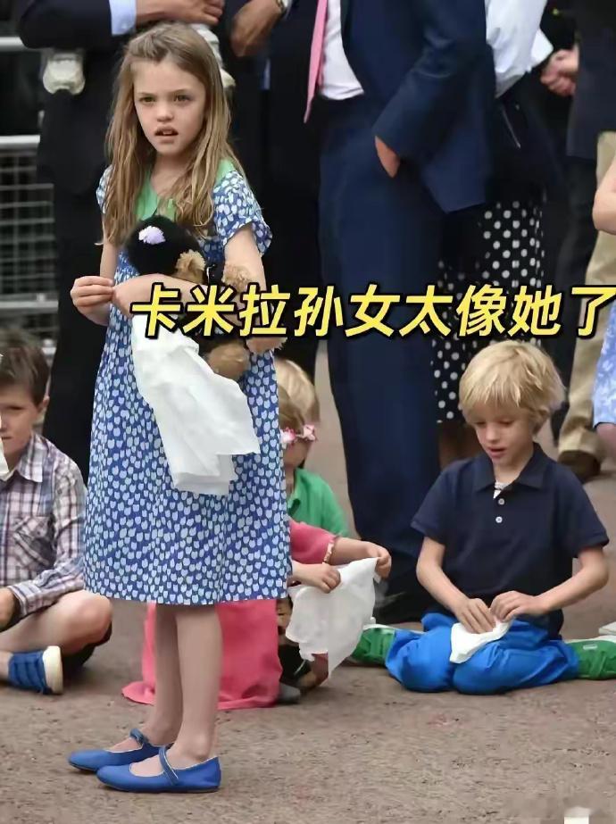卡米拉孙女与戴安娜孙女，命运交织的两朵花。前者在王室暗影下悄然绽放，后者于民众爱