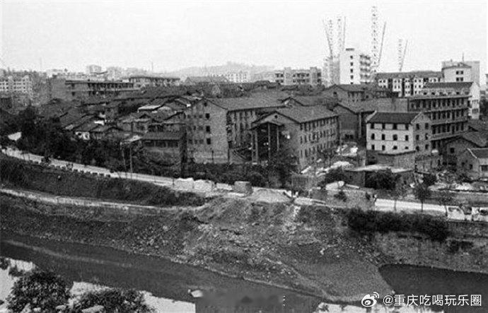 重庆老照片，你还认得出来是哪里吗？（图网络） ​​​