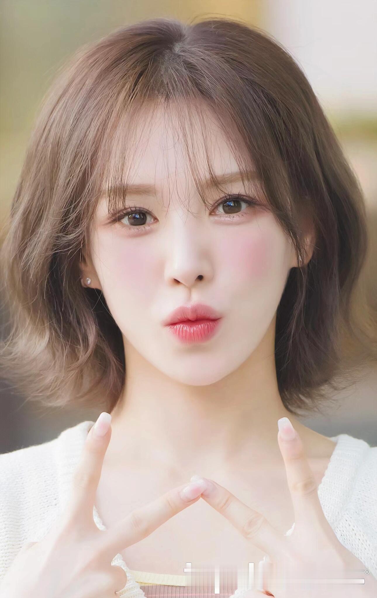wendy最近暴瘦引韩网热议....wendy暴瘦 wendy暴瘦引韩网热议