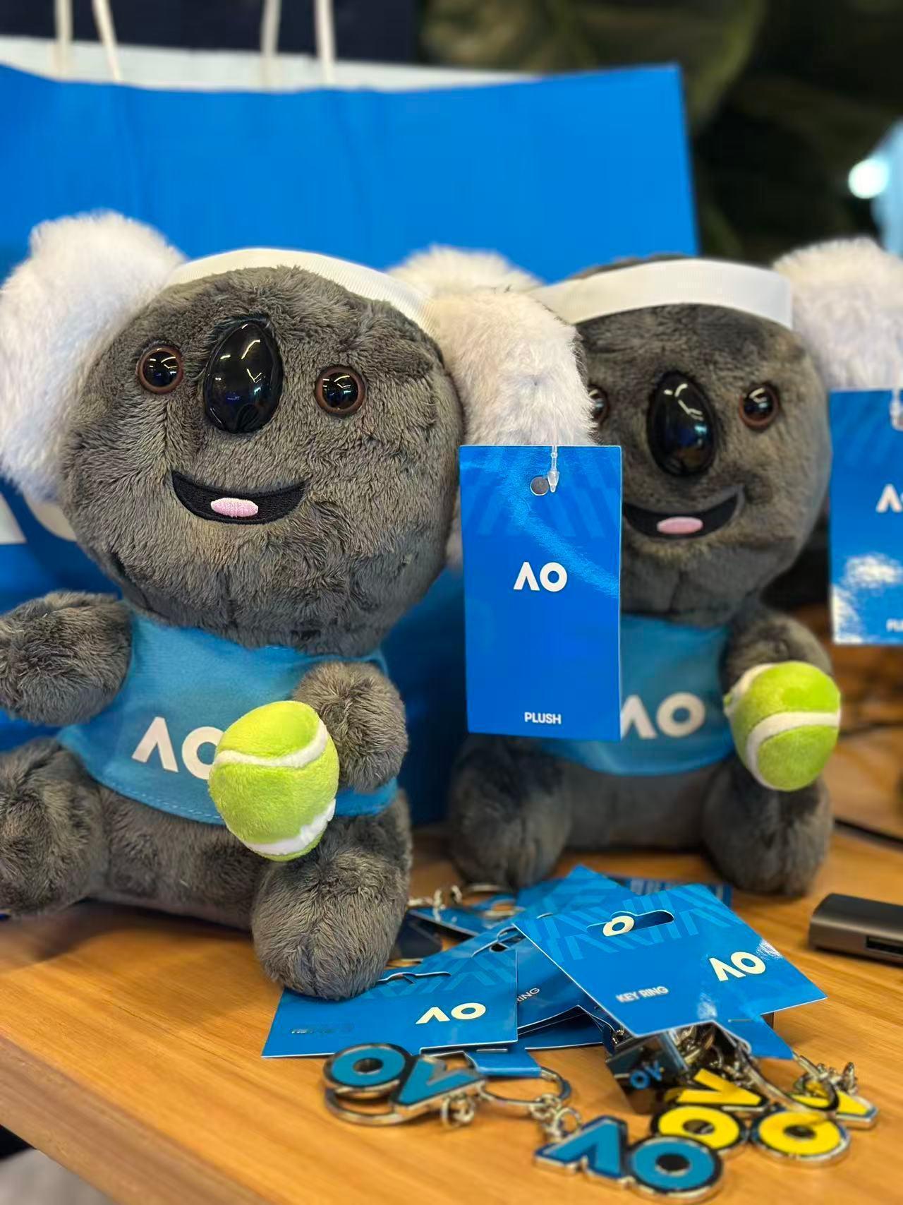 澳网2026 考拉虽然不太聪明的样子，我刚还是去官方纪念品商店买了两个带回来抽。