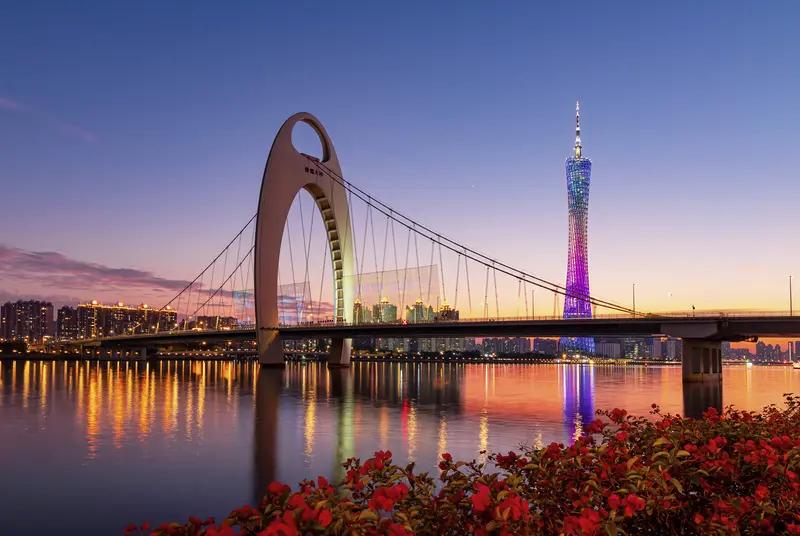 最近网上疯传上海、广州等地要试点“老头乐”C7驾照，年底试点明年全国推广。好多自