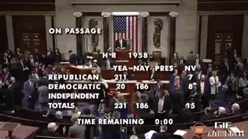 美国众议院以231票对186票通过一项法案，规定对实施福利欺诈的非法移民实施自动