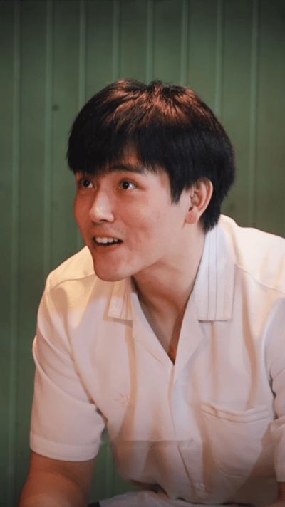 陈思诚看到了陈飞宇的反差感陈思诚的选角眼光真不是吹的，捕捉到陈飞宇不为人知的反差