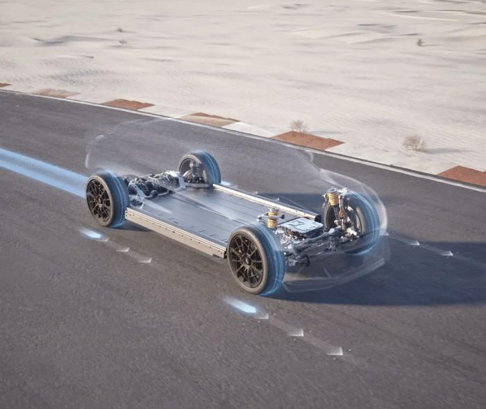 面多了加水，水多了加面？外媒痛批：一台电车3吨重，填鸭式造车不可取！
 
这句话