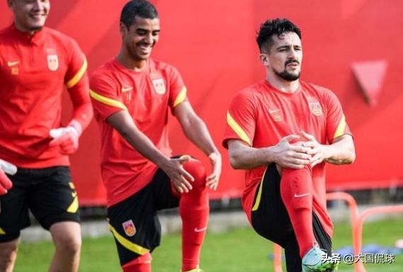 国足换帅范志毅有戏？都错怪李铁了！足协揭开不重用归化球员原因

国足惜败沙特，范