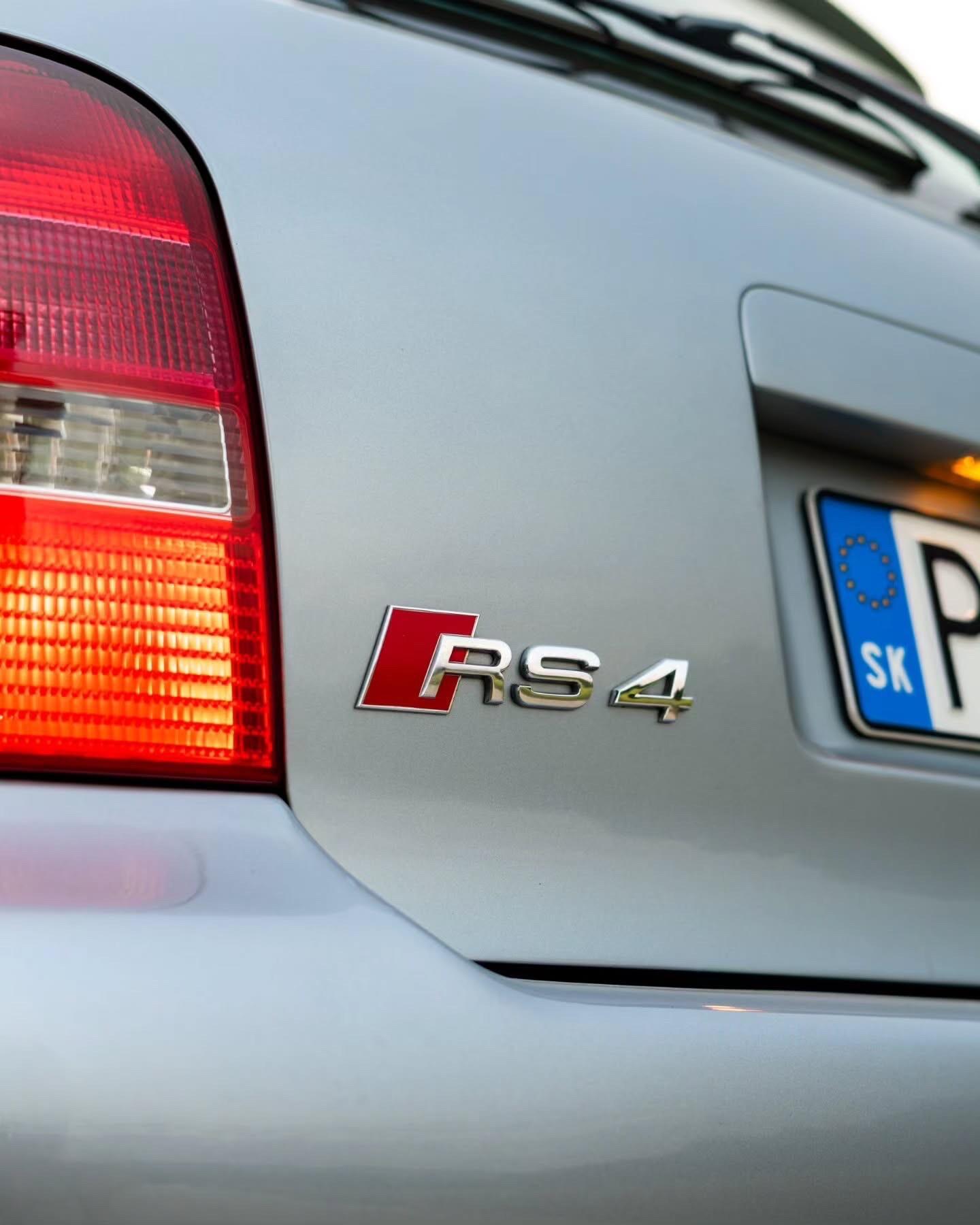 超级经典的B5 AUDI RS4我们都爱旅行车奥迪