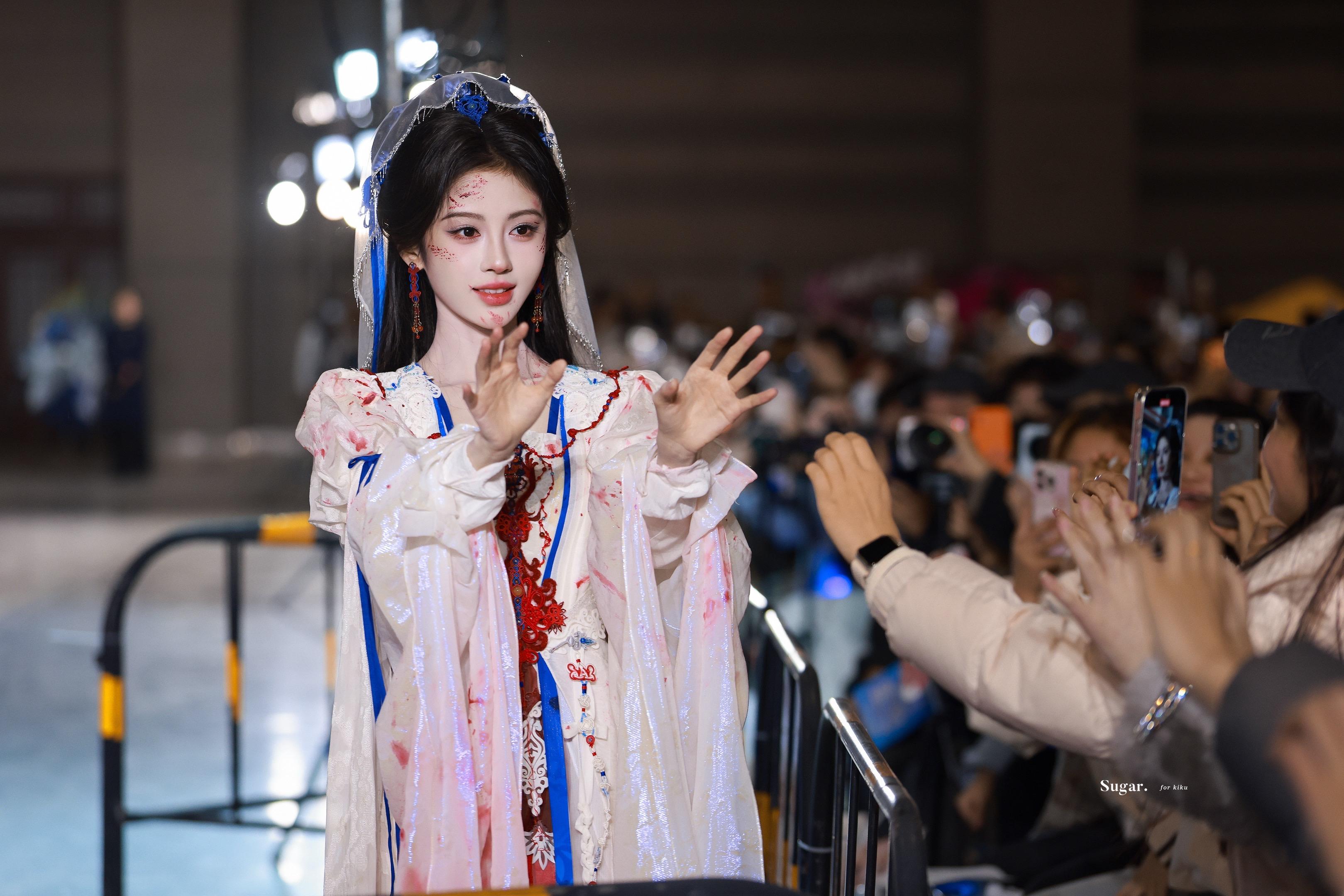 阿黛 杀青快乐。